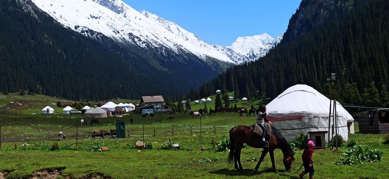 Ala-Kul Guesthouse In Altyn-Arashan كاراكول المظهر الخارجي الصورة