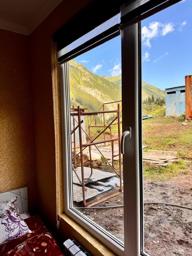 Ala-Kul Guesthouse In Altyn-Arashan كاراكول المظهر الخارجي الصورة