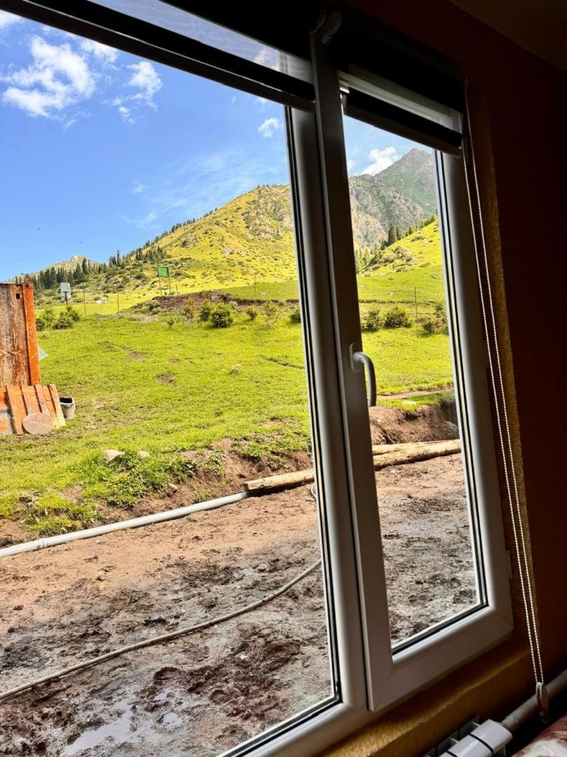 Ala-Kul Guesthouse In Altyn-Arashan كاراكول المظهر الخارجي الصورة