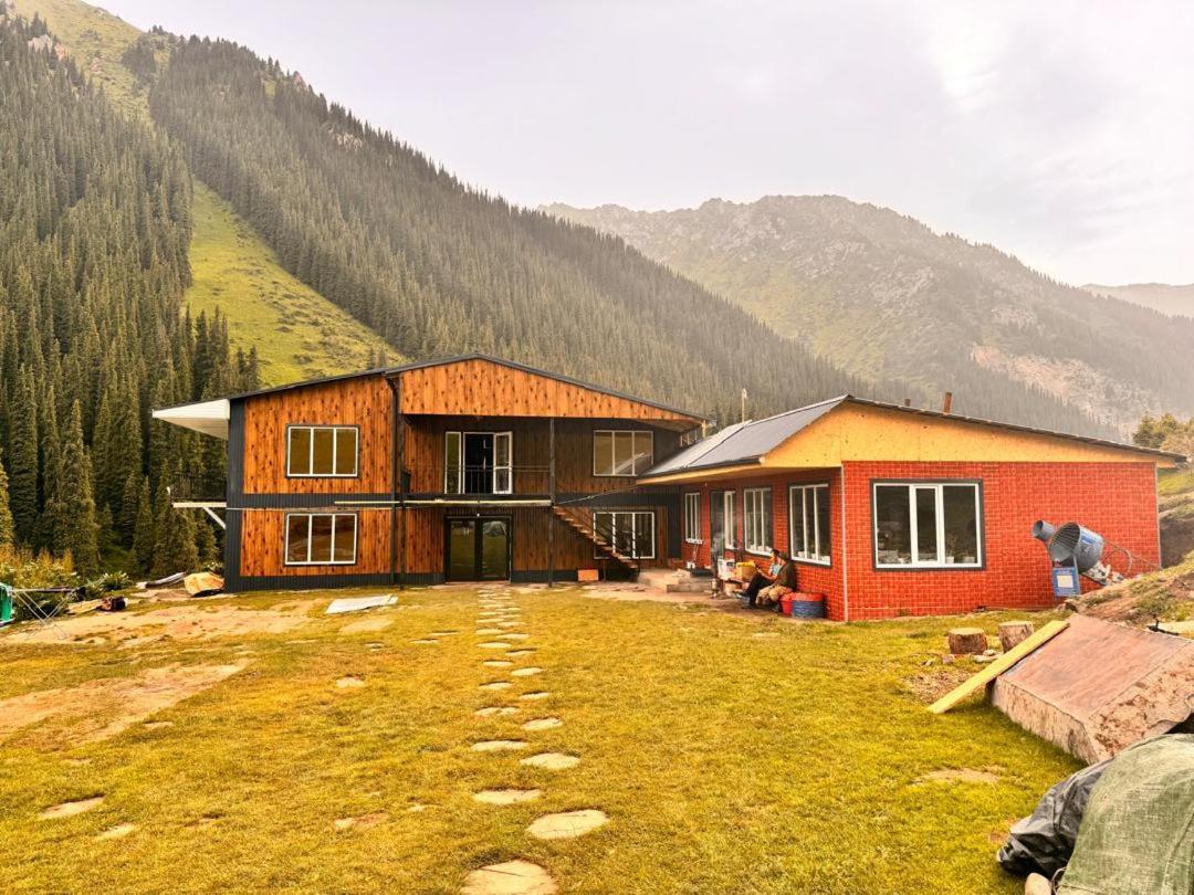Ala-Kul Guesthouse In Altyn-Arashan كاراكول المظهر الخارجي الصورة